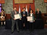 Las asociaciones Calle El Sol y del Medio reciben la Medalla de Oro de Tenerife