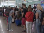 El Aeropuerto de El Prat no registra largas colas en la tarde del primer día de huelga oficial