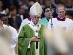 El Papa pide a los obispos que no se dejen ofuscar por "el pesimismo y pecado". Foto: AFP