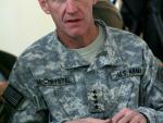 El general McChrystal apoya un papel para los talibanes en el gobierno afgano