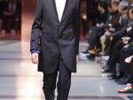La moda masculina retoma las pasarelas de París con 40 modistos y diseñadores