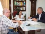 Diputación y la asociación SOS Bebés Robados de Cádiz coordinan vías de colaboración