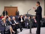 Zapatero dice que la reunión con los empresarios ha sido útil y positiva