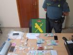 Detenidas dos personas y desmantelado un punto de distribución de drogas en Pontecesures (Pontevedra)