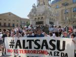 Familiares de los detenidos de Alsasua critican su "dispersión" y afirman que "nuestros hijos no son terroristas"