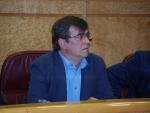 El senador socialista Francesc Antich permanece ingresado aunque en buen estado, tras sufrir un infarto
