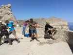 Un total de 25 voluntarios participa en una jornada de limpieza en el mirador de sa Creueta de Formentor