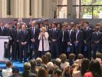 La alcaldesa Carmena recibe y elogia al Real Madrid, "un equipo de leyenda"