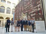 La restauración del telón de Bernardo Ferrándiz afronta su recta final en el Patio de Banderas del Ayuntamiento