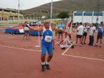 Una veintena de medallas, para la escuela municipal deportiva de atletismo de Tomares