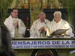 El padre Ángel destaca que monseñor Javier Echevarría pedía "amarse" unos a otros en una misa funeral en San Antón