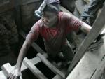 Rescatados cinco mineros que llevaban más de 40 bajo 100 metros de tierra en Tanzania