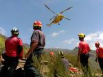 Los bomberos intervienen en el rescate de varios senderistas  en Tenerife