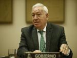 Margallo reta a Aguirre a explicar cómo hubiese gestionado ella la crisis