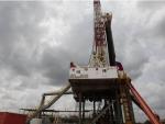 El petróleo rebota después de tocar mínimos de 10 meses