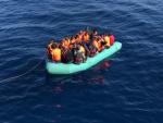 Salvamento Marítimo rescata a 414 personas en 16 pateras en las últimas horas