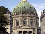 La Iglesia católica suspende a dos curas mientras se investigan supuestos abusos sexuales