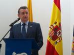 Sanz aboga en Algeciras por una "gran alianza" contra el narcotráfico y el crimen organizado