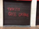 PSE denuncia pintadas en las casas del pueblo de Santurtzi y Las Arenas de "intolerantes que solo saben usar la amenaza"