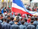 El Gobierno advierte a los camisas rojas que recuperará el centro de Bangkok