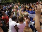 Cuba impide una marcha de las Damas de Blanco