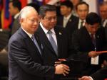 La ASEAN clausura la cumbre de la integración regional y la crisis económica