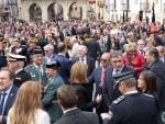 La misa de Coronación de la Virgen de las Angustias congrega a 4.000 personas en la Plaza Mayor de Cuenca