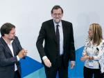 Rajoy advierte que no aprobarlos "no beneficia a nadie", solo a quienes hacen política con "malas noticias"