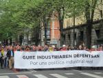 (Ampliación) Miles de personas denuncian en Bilbao que "un país sin industria es un país sin futuro"