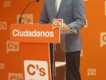 Fuentes exige que Herrera de explicaciones de "escándalos" de corrupción y aclara que el pacto sobre el PGC no peligra