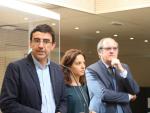 PSOE inicia contactos con Ciudadanos y Podemos para buscar una alternativa de "cambio" al Gobierno de Cifuentes