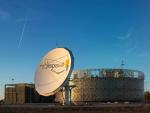 Abertis toma el control de Hispasat tras comprar a Eutelsat su participación del 33,69% por 302 millones