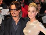 Johnny Depp y Amber Heard, enamorados