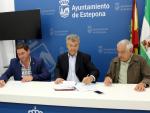 Estepona firma el contrato para la obra del hospital con una inversión de 15 millones y un plazo de 18 meses