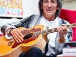 Ron Wood, guitarrista de los Rolling Stones, operado de un pulmón