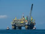 El petróleo cotiza sin optimismo ante filtraciones de la reunión de la OPEP