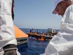MSF trabajando con los supervivientes del naufragio