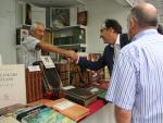 Un total de 24 libreros expone sus ejemplares en la XL Feria del Libro de Palencia, que recuerda a Victorio Macho