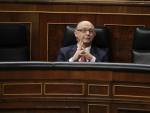 (Amp.)PSOE reclama que Montoro explique al Congreso el desvío del déficit y los ajustes que propondrá a la UE