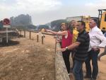 El incendio de Moguer llega al Espacio Natural de Doñana y Susana Díaz espera que "el riesgo sea mínimo"