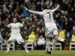 El Madrid caza el récord de Rijkaard y el Córdoba su primera victoria