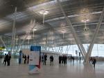 La situación en el aeropuerto de Santiago se normaliza tras una semana sin el asistente de aterrizaje