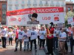 Centenares de personas reclaman en Valladolid una solución al cierre de Dulciora