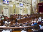 El Parlamento, con la abstención de Podemos, sella su apoyo a la modificación del REF económico
