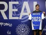 La Real Sociedad renueva al delantero canterano Jon Bautista hasta 2023