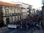 Unas 400 personas protestan de nuevo en Santiago contra el desalojo del local okupado y la actuación policial