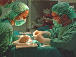 El Virgen del Rocío realiza en una semana siete trasplantes de órganos gracias a tres donaciones múltiples
