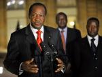 El presidente de Burkina Faso disuelve el Gobierno para hacer frente a un motín en el Ejército