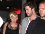 Liam Hemsworth quiere llevar a Miley Cyrus a Australia por Navidad