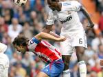 Adebayor del R. Madrid dice "estamos preparados para la batalla ante el Tottenham"